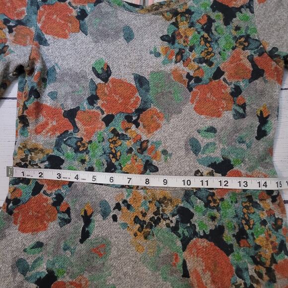 Saturday Sunday Size S Grey Muted Floral Knit Flare Dress Polka Dot Lining - Picture 8 of 12